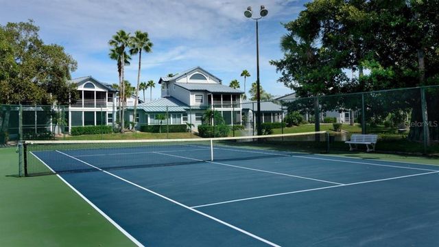 1228 SIESTA BAYSIDE DRIVE 1228-C, Sarasota, FL 34242