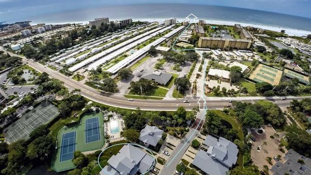 1228 SIESTA BAYSIDE DRIVE 1228-C, Sarasota, FL 34242