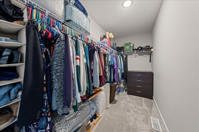 10125 Shadyview Lane N, Maple Grove, MN 55311