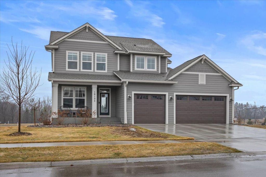10125 Shadyview Lane N, Maple Grove, MN 55311