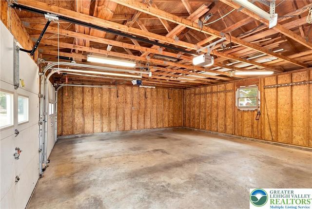 4400 East Texas Road, Allentown City, PA 18103