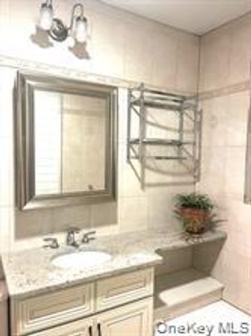 1945 Paulding Avenue, Bronx, NY 10462