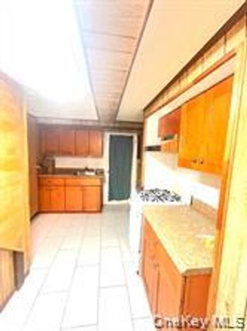 1945 Paulding Avenue, Bronx, NY 10462