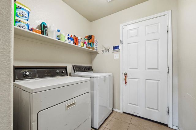 529 Inspiration Drive, Lancaster, TX 75146