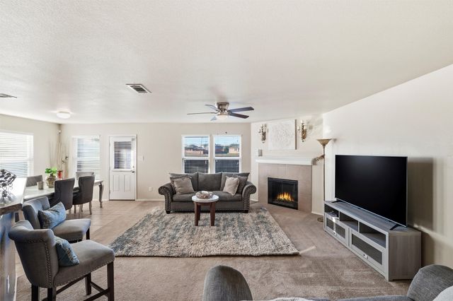 529 Inspiration Drive, Lancaster, TX 75146