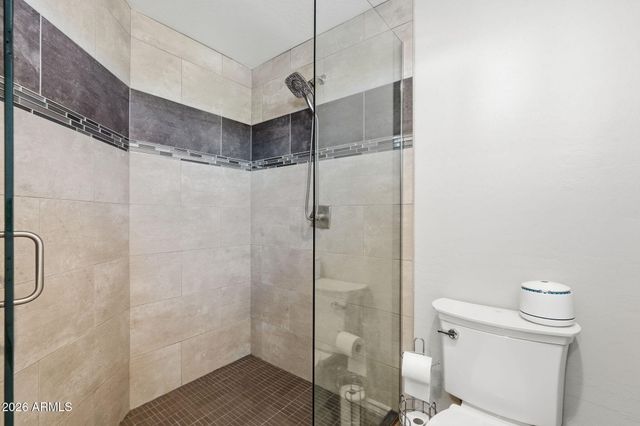 3752 E DONALD Drive, Phoenix, AZ 85050