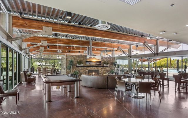 3752 E DONALD Drive, Phoenix, AZ 85050