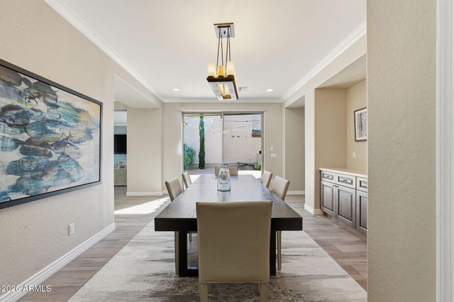 3752 E DONALD Drive, Phoenix, AZ 85050