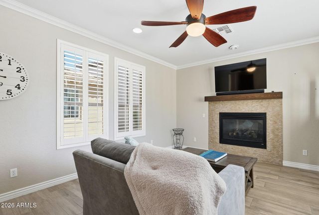 3752 E DONALD Drive, Phoenix, AZ 85050