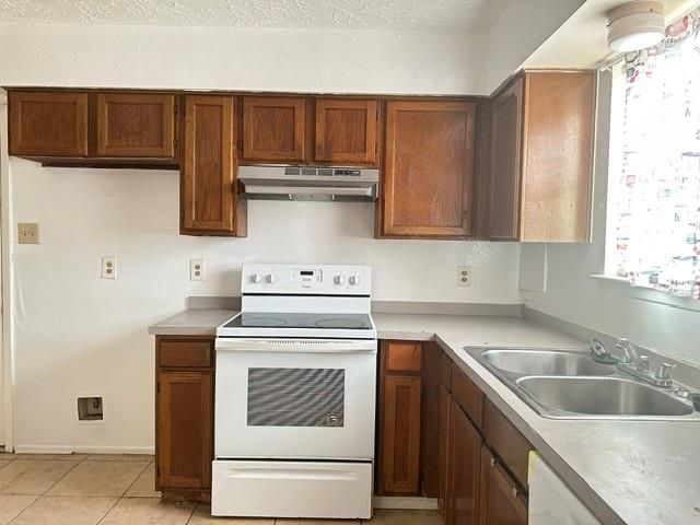 402 Juniper Court, Stafford, TX 77477