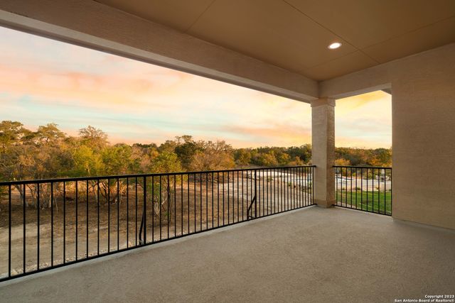 797 LILLY BLF, Castroville, TX 78009