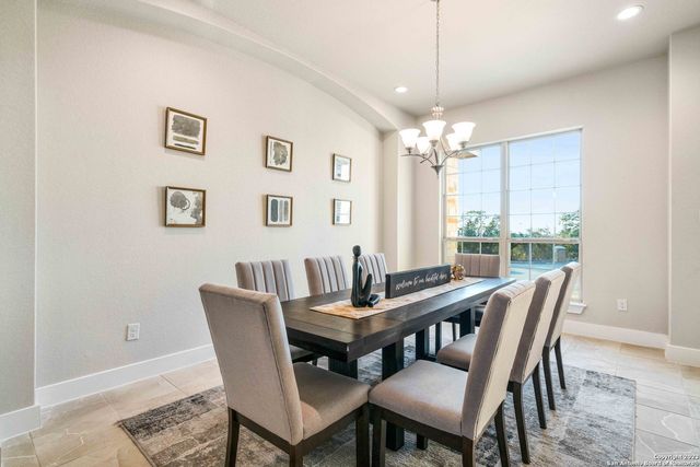 797 LILLY BLF, Castroville, TX 78009