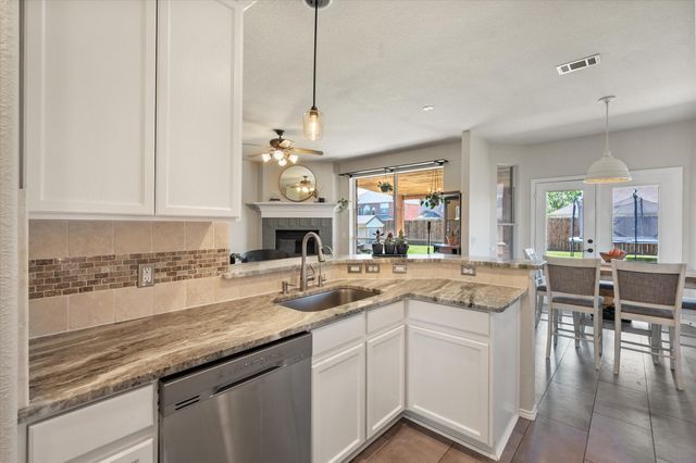 2815 S Serrano, Grand Prairie, TX 75054