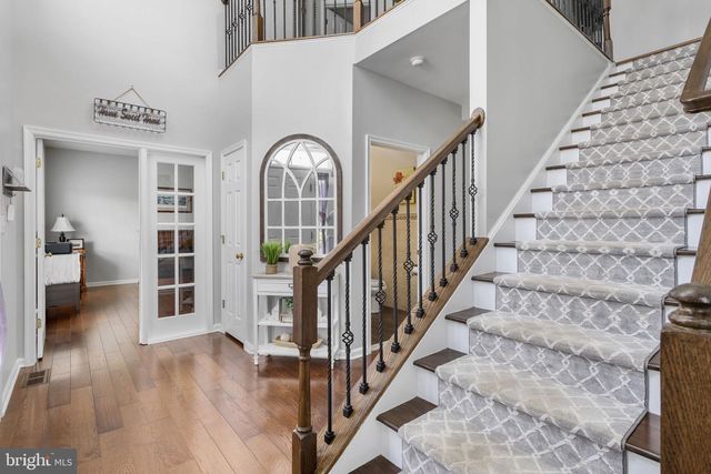 11 NICHOLAS CT, Cream Ridge, NJ 08514