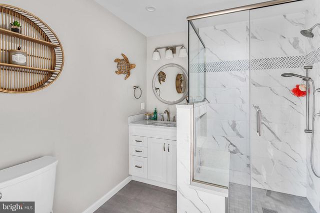 11 NICHOLAS CT, Cream Ridge, NJ 08514