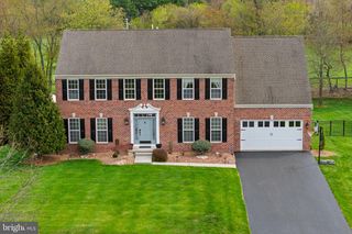 11 NICHOLAS CT, Cream Ridge, NJ 08514