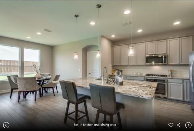 7005 Cliff Rose DR, Spicewood, TX 78669