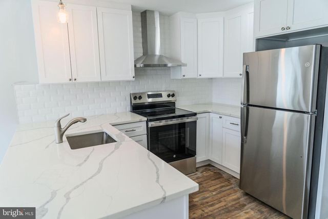 520 EAST AVE, Glenside, PA 19038