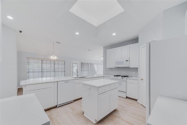 2311 Piney Woods Drive, Pearland, TX 77581