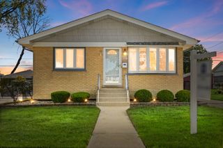 10605 Sycamore Drive, Chicago Ridge, IL 60415