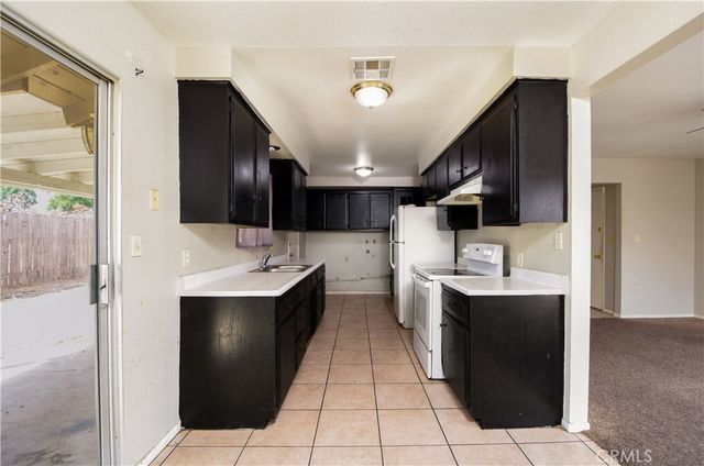 41869 Briarwood, Hemet, CA 92544