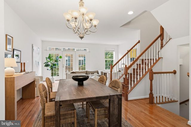 2313 HUNTINGTON STATION CT, Alexandria, VA 22303