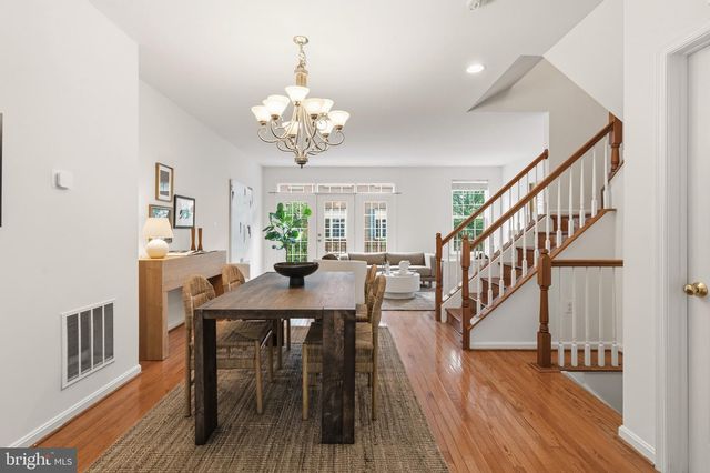 2313 HUNTINGTON STATION CT, Alexandria, VA 22303