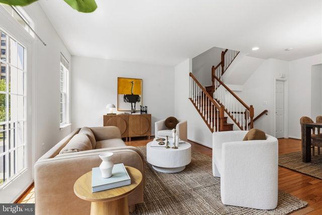 2313 HUNTINGTON STATION CT, Alexandria, VA 22303