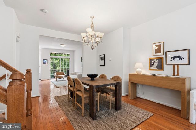 2313 HUNTINGTON STATION CT, Alexandria, VA 22303