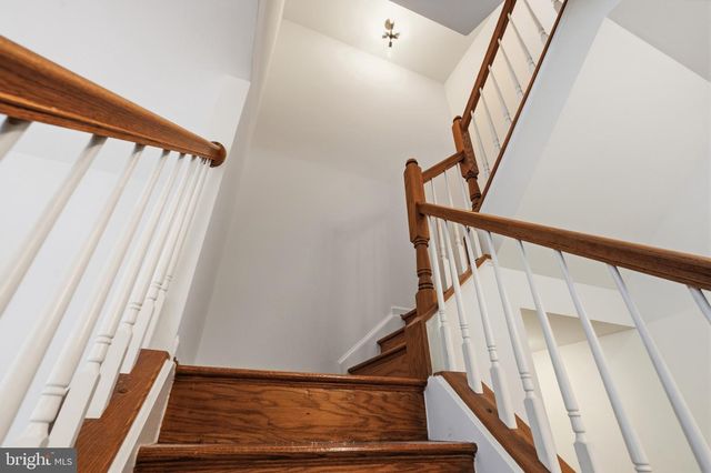 2313 HUNTINGTON STATION CT, Alexandria, VA 22303