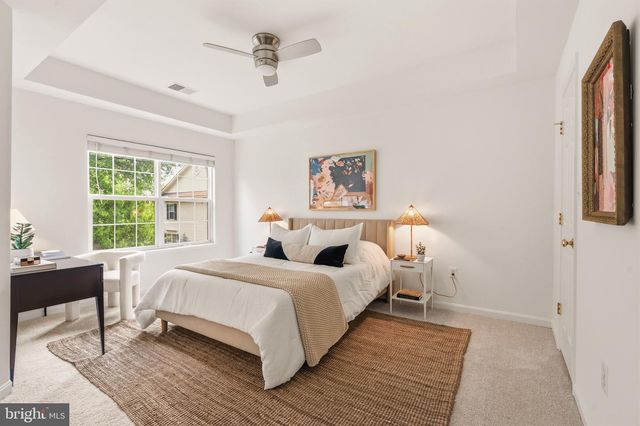 2313 HUNTINGTON STATION CT, Alexandria, VA 22303