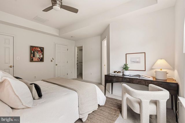 2313 HUNTINGTON STATION CT, Alexandria, VA 22303