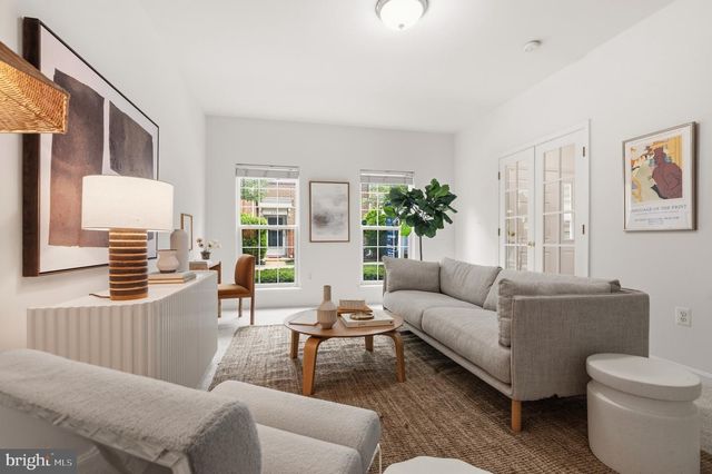 2313 HUNTINGTON STATION CT, Alexandria, VA 22303