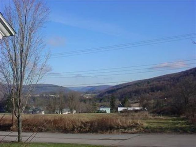 16 Midland Hill Road, Oxford, NY 13830