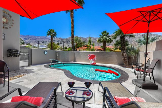 54840 Avenida Juarez, La Quinta, CA 92253