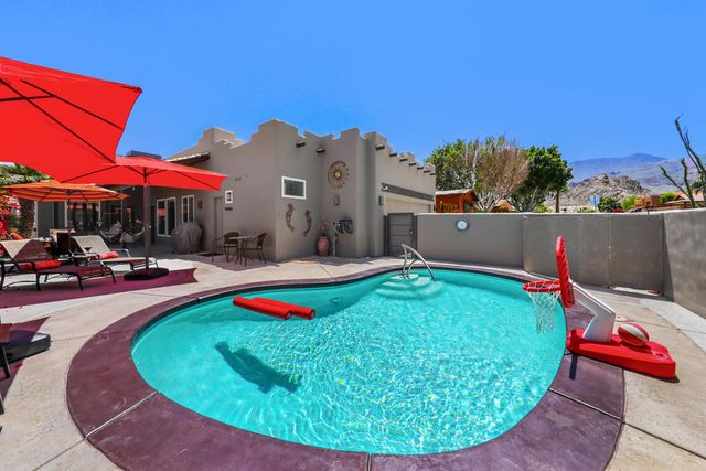 54840 Avenida Juarez, La Quinta, CA 92253