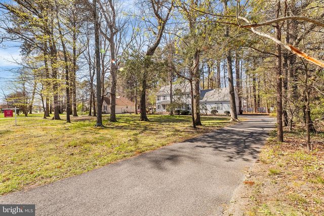 6262 WHITE COVE DR, Salisbury, MD 21801