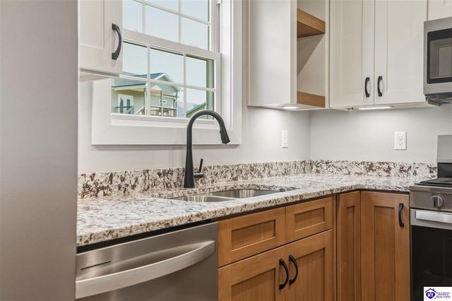 37 D Wayne Circle, Elizabethtown, KY 42701