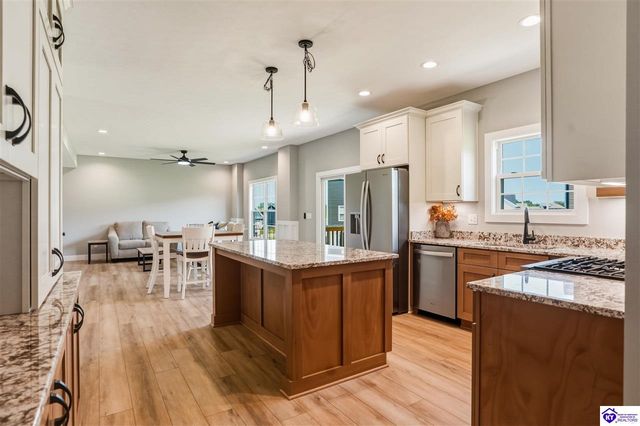 37 D Wayne Circle, Elizabethtown, KY 42701