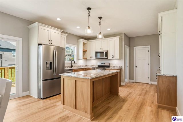 37 D Wayne Circle, Elizabethtown, KY 42701