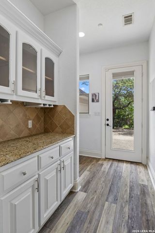 10 Kings Tower, San Antonio, TX 78257