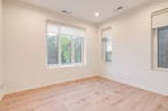 8015 W Belmont Avenue 102, River Grove, IL 60171