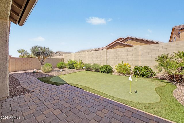 10748 W LARIAT Lane, Peoria, AZ 85383