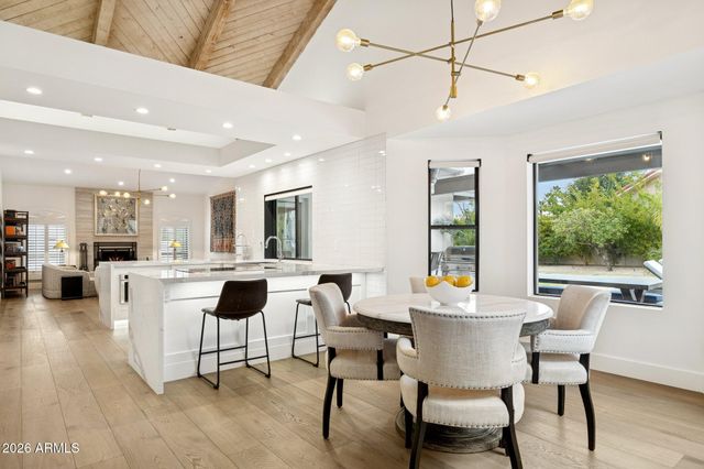 10636 E DESERT COVE Avenue, Scottsdale, AZ 85259