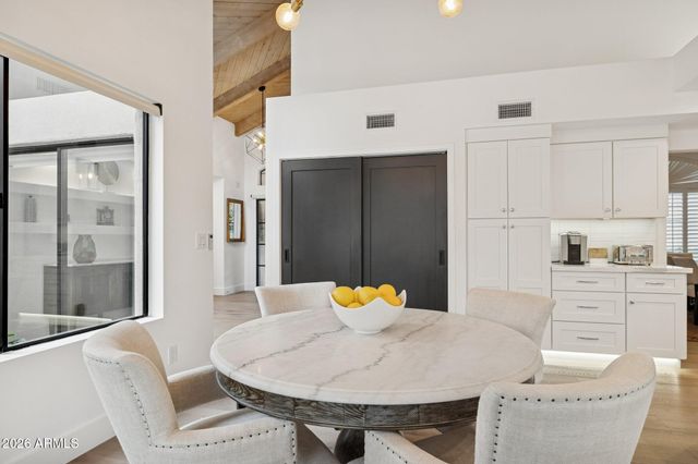 10636 E DESERT COVE Avenue, Scottsdale, AZ 85259