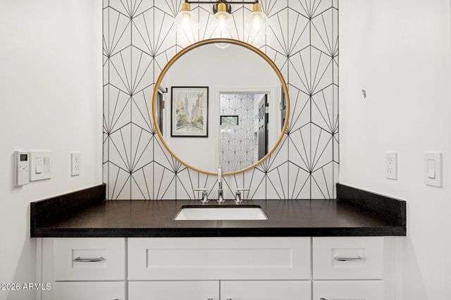 10636 E DESERT COVE Avenue, Scottsdale, AZ 85259