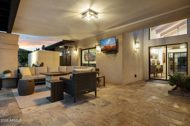 10636 E DESERT COVE Avenue, Scottsdale, AZ 85259