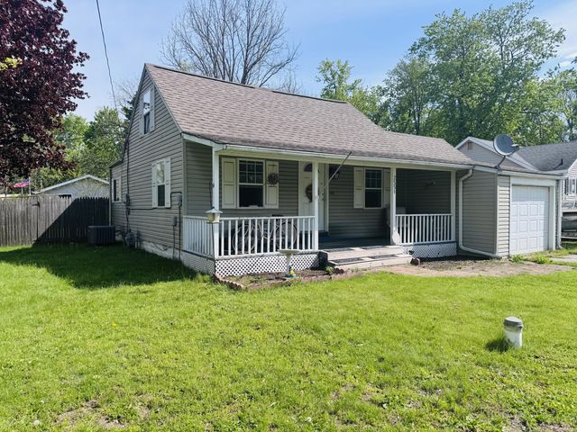 2551 Lake Shore Drive, Howard Twp, MI 49120