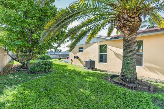 28223 SW 158th Court, Homestead, FL 33033