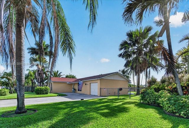 28223 SW 158th Court, Homestead, FL 33033
